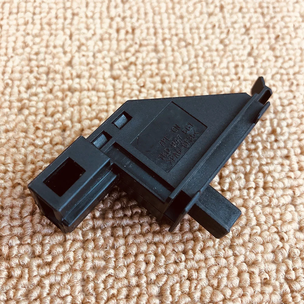 1K0947561 1KD947561 бардачок ящик светильник переключатель для VW Jetta MK6 Golf MK6 Jetta MK5 2012