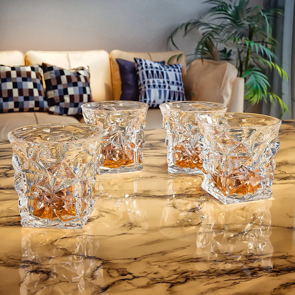 Творческий виски духов Стекло Ocean вина Кубок пива чешские алмаз |