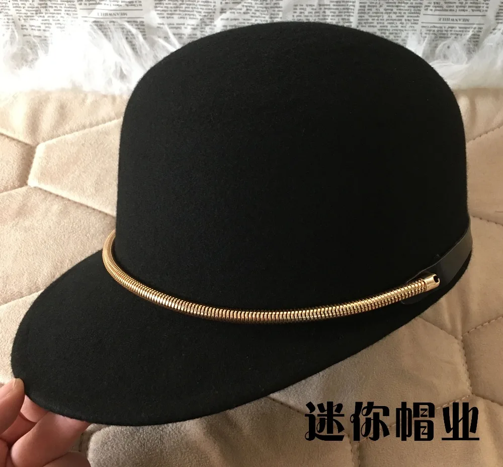 Женская винтажная Кепка из шерсти с золотой цепочкой | Аксессуары для одежды