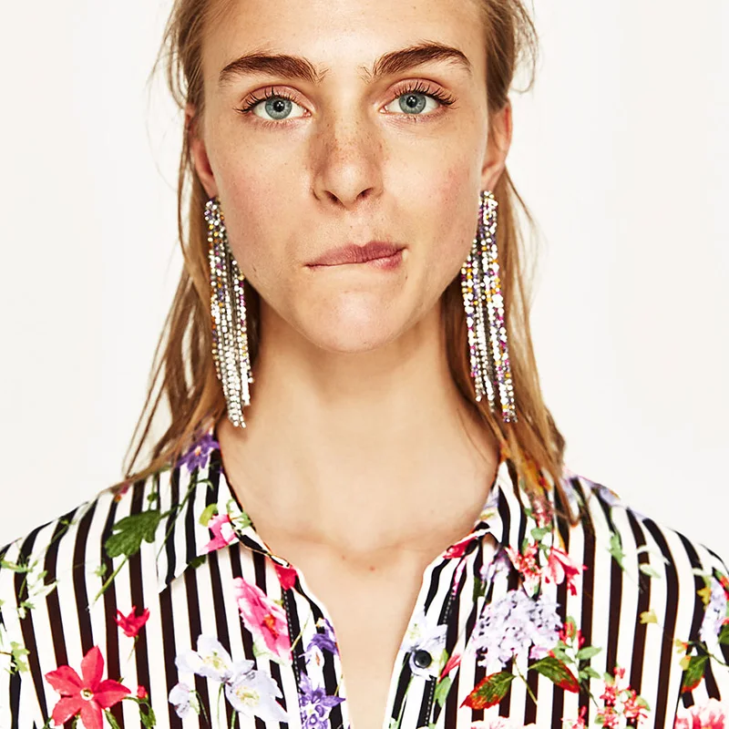 

Wholesale Unique Long Earrings New Brand Geometric Indian Jewelry Alloy Crystal Gold Color Tassel Earrings for Women