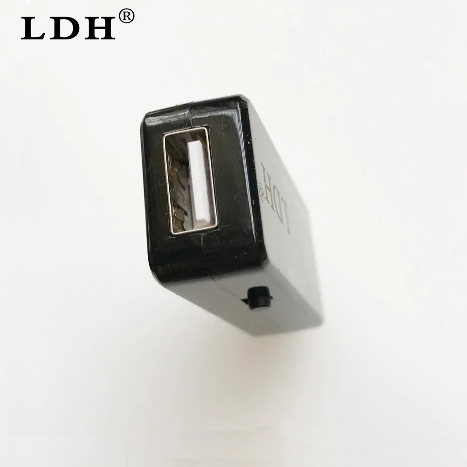 3 V 30 Цифровой диспплей USB тестер ток Напряжение Зарядное устройство Ёмкость