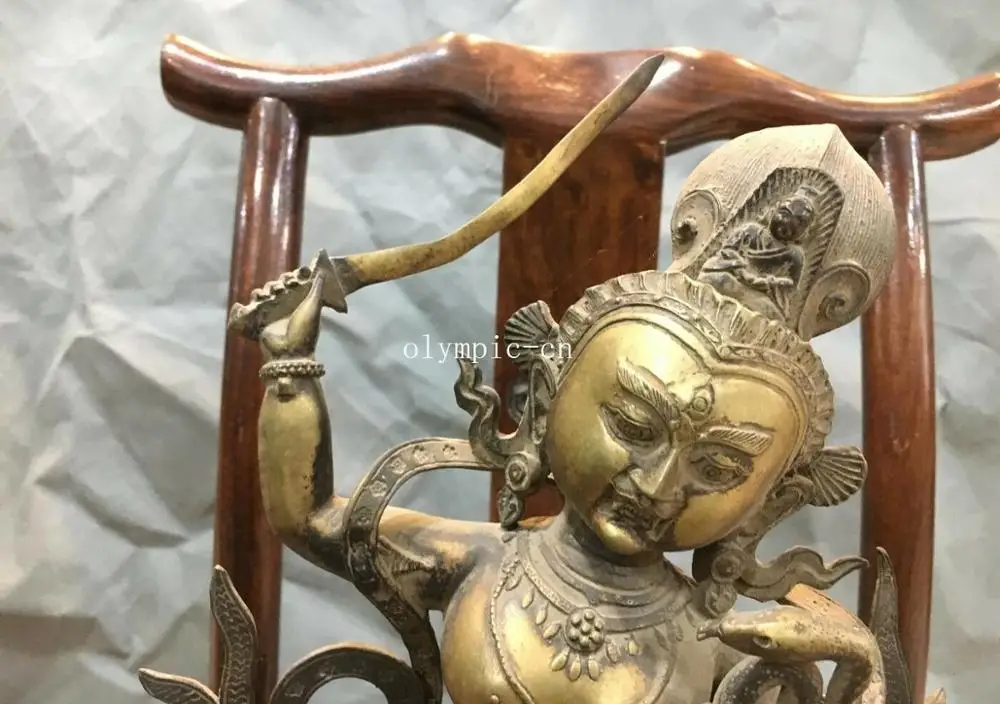 12 ''Чистый медный резной Тибетский буддизм Мандала васудхара держать меч