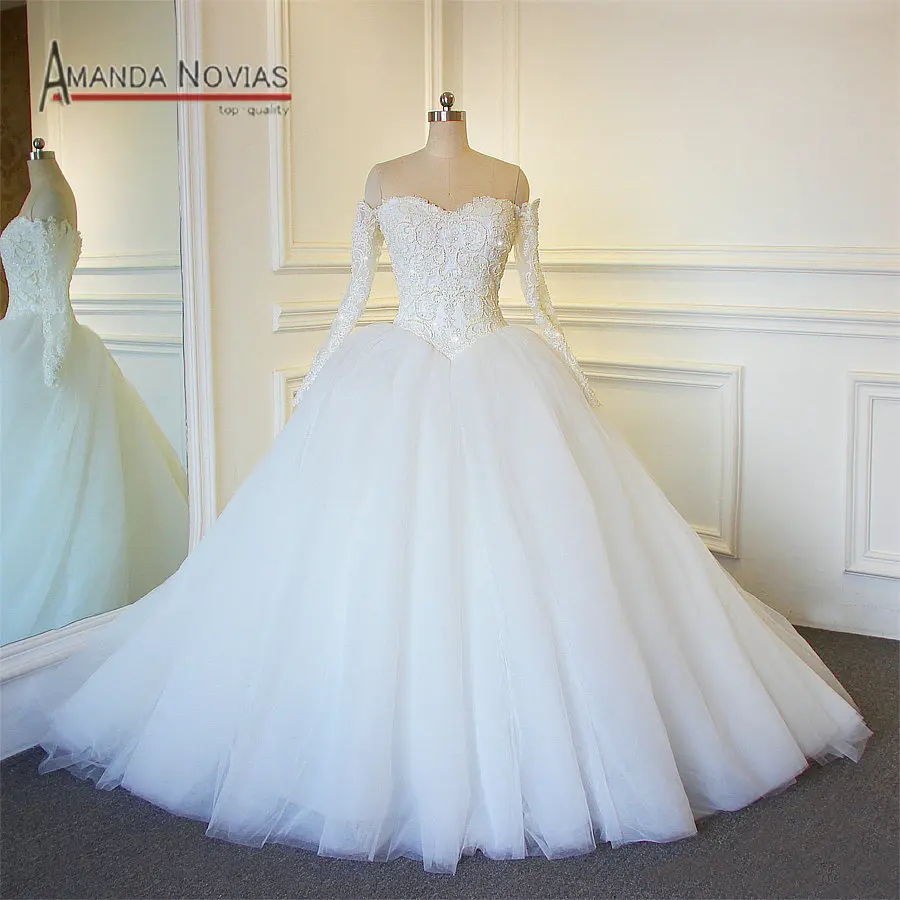 Аманда новиас бальное платье свадебное с жемчугом открытыми плечами и длинными