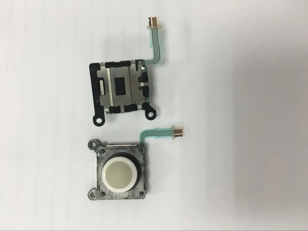 Бесплатная доставка 50 шт в наборе оригинальный новый 3D левый и правый аналоговый