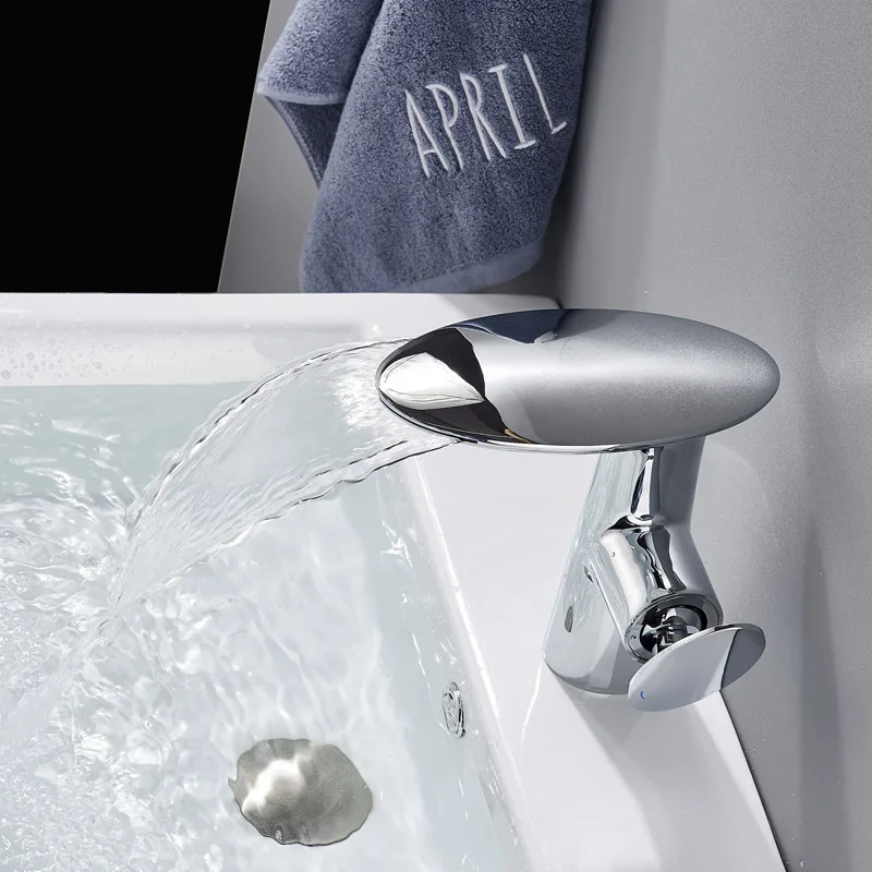 Однорычажный смеситель для раковины белый и золотой ванной комнаты на палубе