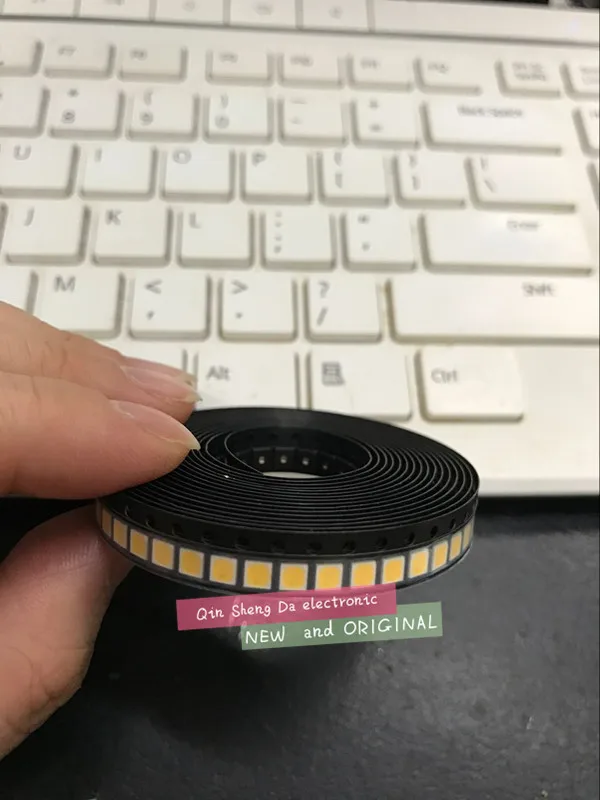 200 шт./лот 1 Вт SMD 3030 Светодиодная лампа шарик 110 120лм теплый белый светодиодные