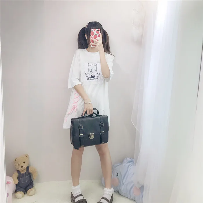 Японский Лолита черный длинная футболка для Для женщин Harajuku Kawaii аниме Белый Футболки-топы Готический милый мультфильм на шнуровке женские футболки