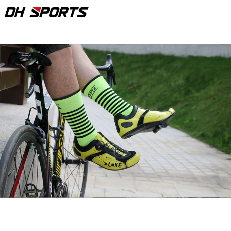 DH SPORTS Professional New Cycling socks funky thermal Knee- High Sports Running windproof Compression Road bike Socks | Спорт и