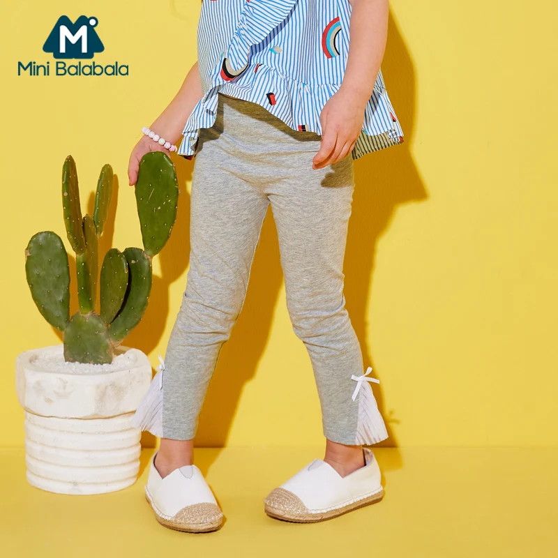 Укороченные трикотажные брюки для маленьких девочек Mini Balabala Детские облегающие
