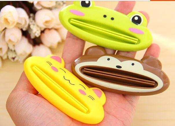 Min. order is $ 7 (mix order) PM081 manual creative fashion cartoon toothpaste squeezer cleanser | Дом и сад