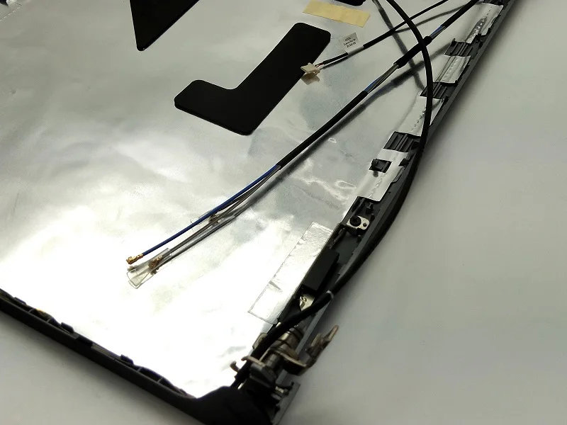 

For Dell Studio 1555 1557 LCD Back Cover +LCD Flex + Hinges 0W401J