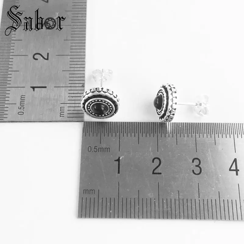 Черные круглые серьги-гвоздики в форме солнца новинка 2020 Модная бижутерия из