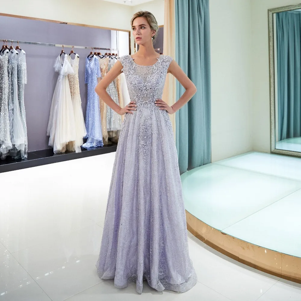 Женское вечернее платье Vivian's Bridal светло-фиолетовое с жемчугом и О-образным