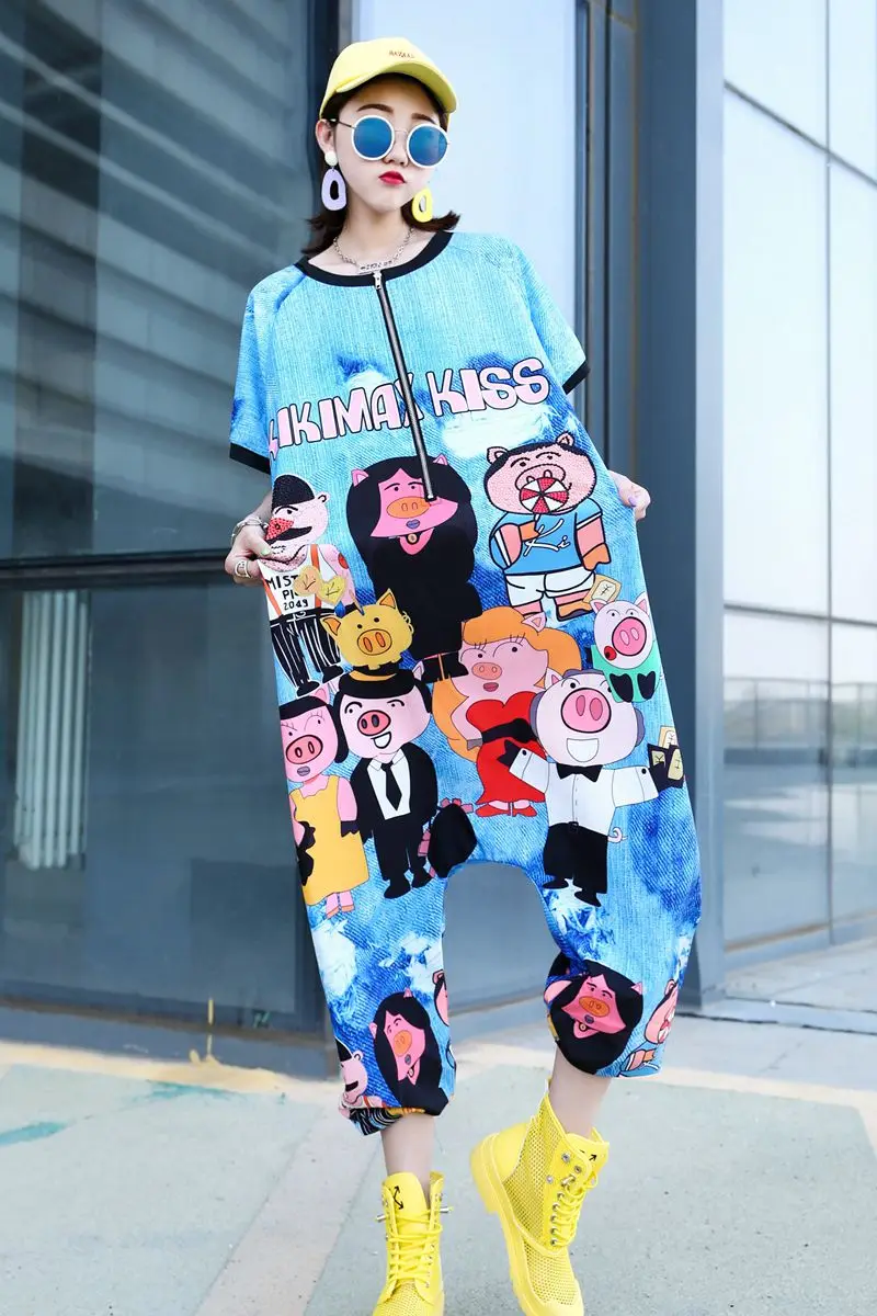 

European station 2019 new Thai street fashion cartoon hot drilling off pants loose large size was thin Harlan jumpsuit women