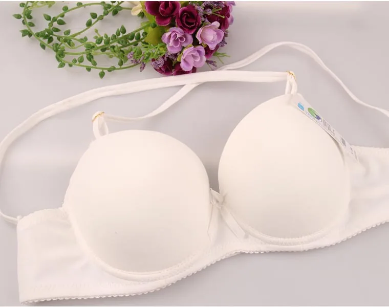

Cross the United States back bra strap thick mold cup smooth Seamless summer women gather small chest sexy lingerie Halter