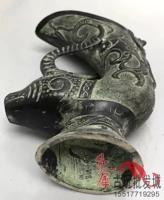

Bronze antique ox head cup, Niu Jue cup, handicrafts, home accessories