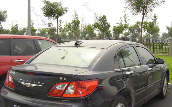 Универсальная автомобильная декоративная антенна с акульим плавником на крышу