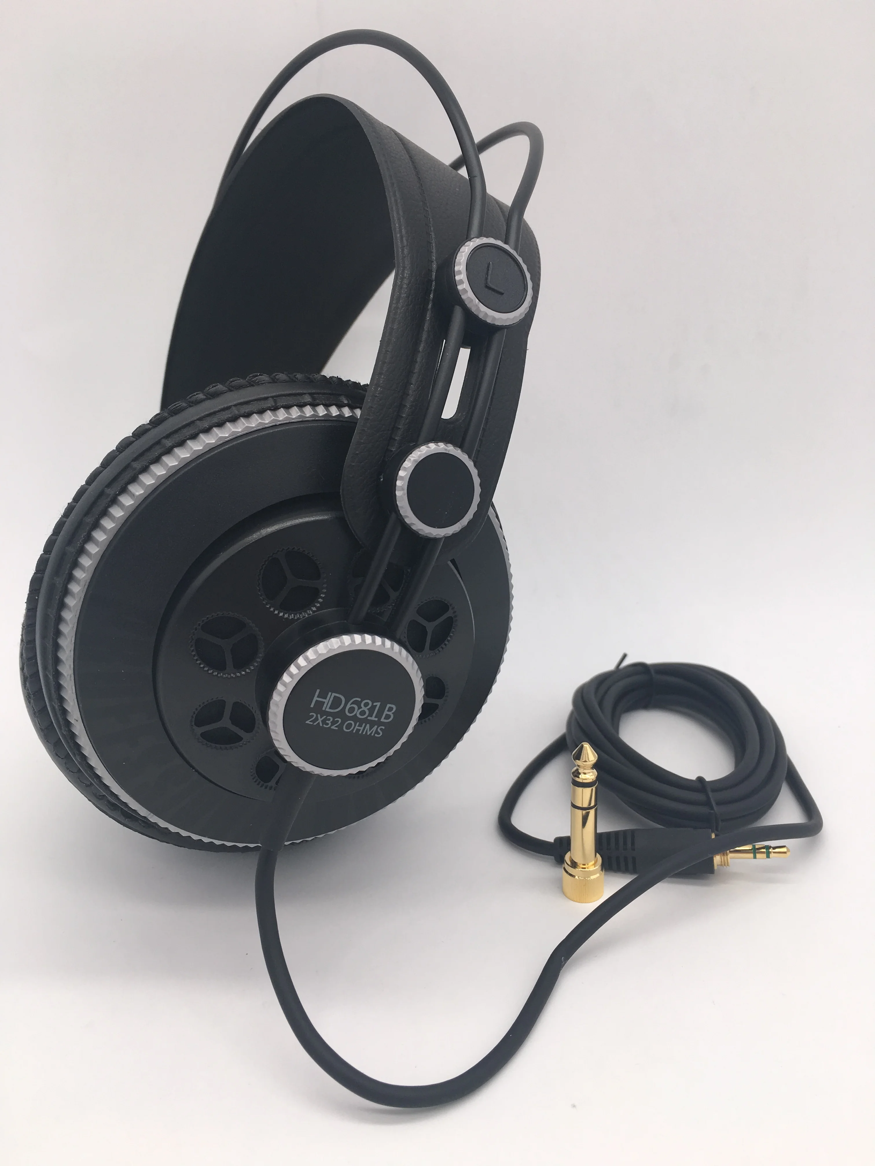 Профессиональные студийные наушники Superlux HD681B полуоткрытые динамические стерео