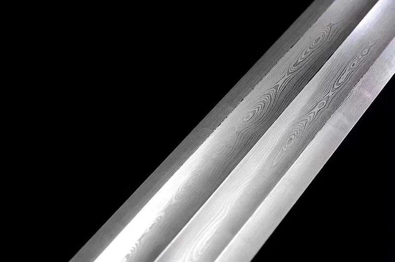 Handmade Japanese Samurai Sword Hand fine polished Katana Oil Quenched Damascus Folded Steel Full Tang Blade Very Sharp