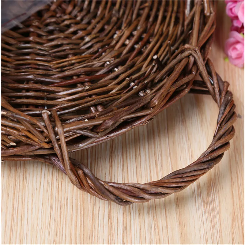 кашпо из ротанга кукурузный лист