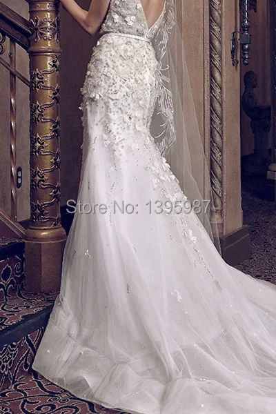 

Fabulous Crystals Sleeveless Sexy Vestidos De Noiva Wedding Dress 2015 New arrival Backless V-neck Princess Bridal Dress XA012