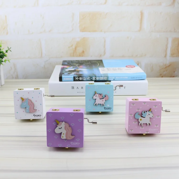 Творческий старинная музыкальная шкатулка Единорог деревянная игра Ручной