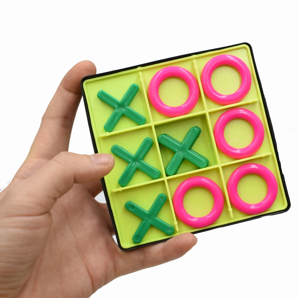 Новое прибытие родитель-ребенок Взаимодействие Досуг настольная игра OX шахматы