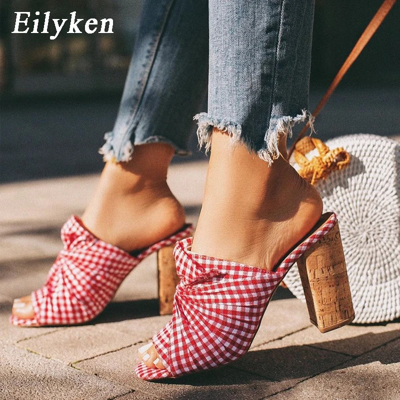 Eilyken/Коллекция 2021 года Модные женские шлепанцы Босоножки в шотландском стиле на