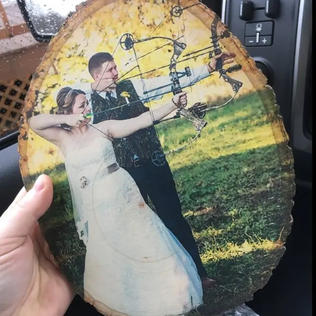 Персональный newlywed изображение переносится в деревянные украшения, housewariming деревенский деревянный ломтик фоторамка орнамент Подарки на память
