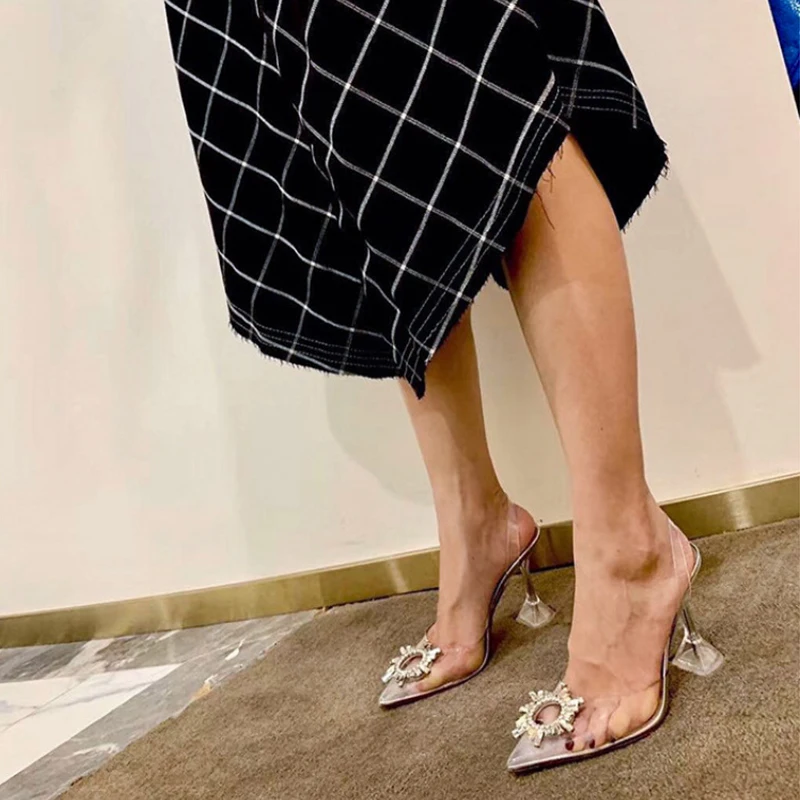 Прозрачные летние женские туфли лодочки с острым носком на прозрачном каблуке