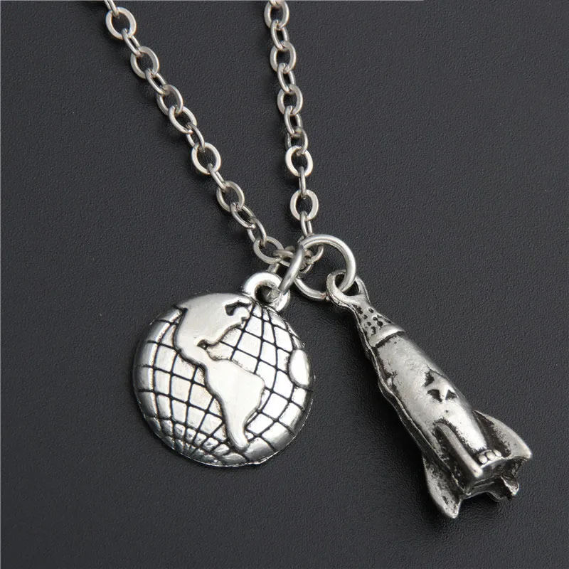 1 шт серебряный цвет ракета земля амулеты кулон из космоса ожерелье Alien