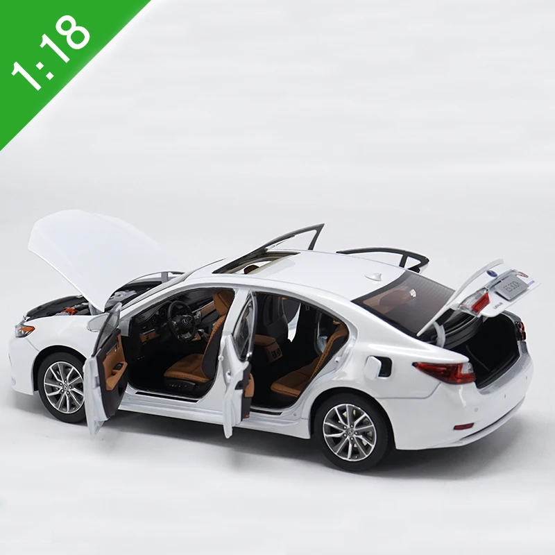 Высокая имитация 1:18 LEXUS ES 300H передовая литая под давлением металлическая модель игрушечного автомобиля коллекция с коробкой