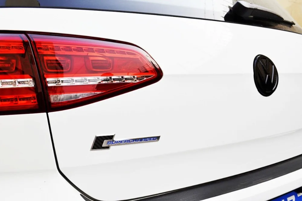 2 шт. синий наддув из углеродного волокна эмблема значок Подходит VW MK6 mk7 Golf 7 6 Tiguan CC