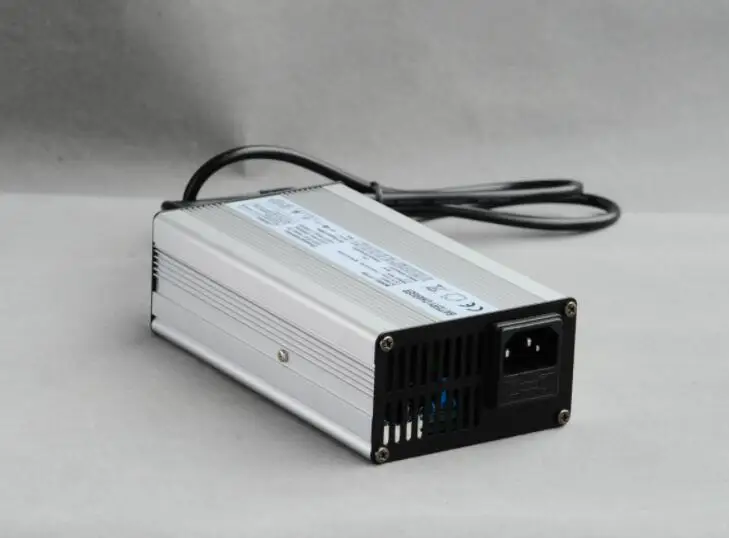 Output 42V 5A Li-ion battery Intelligent charger 240W fast for 36V 10S | Электроника