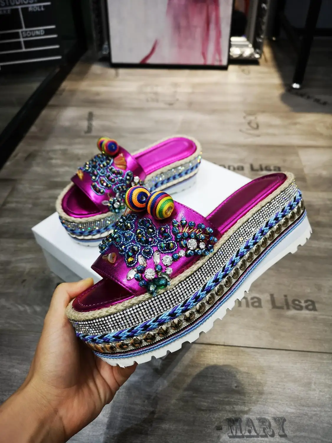 2019 Блестящие модные женские шлепанцы летние женская обувь с украшением в виде кристаллов sandalias Mujer шикарные