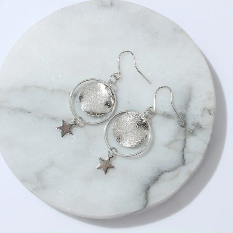 Лидер продаж мигает корейских ювелирных со звездой серьги минималистский Круг