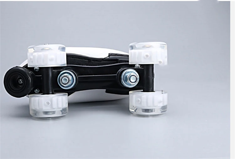 Двухрядные коньки для взрослых белые черные роликовые мужские и женские