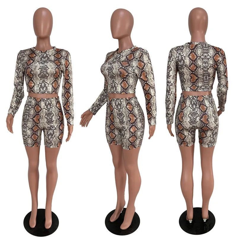 

2 Piece Set Women Long Sleeve Snake Print Top and Biker Shorts Two Piece Casual Tracksuit Suits Sexy Club Outfits Matching Sets
