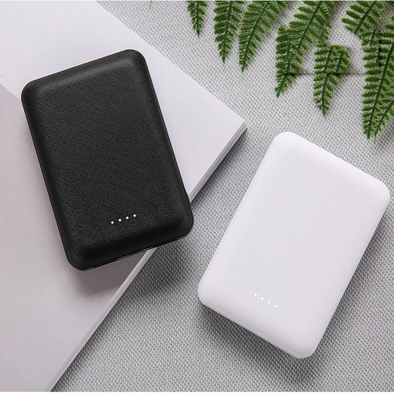 10000 мАч Мини портативная зарядка Power Bank Быстрая Зарядка Маленький И Изысканный мультфильм Spaceman powerbank dual usb выход Портативный Power Bank Легко Нести повербанк