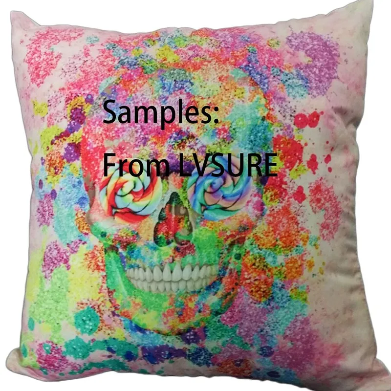 Ярко розовая декоративная подушка с акварельными цветами наволочка