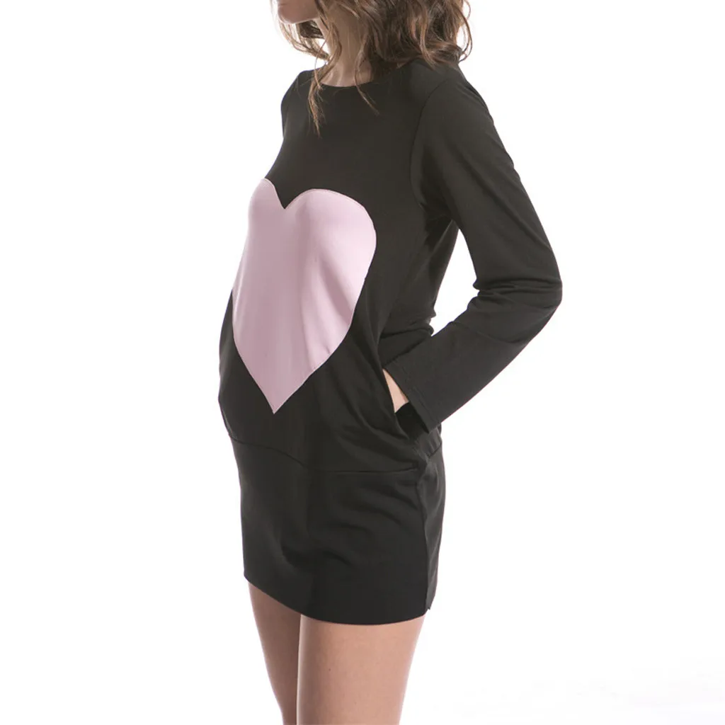 Модное женское платье с длинными рукавами и круглым вырезом сердечком карманом