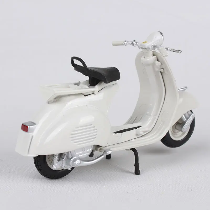 Maisto 1:18 Vespa 150 1956 MOTORCYCLE BIKE DIECAST MODEL TOY NEW IN BOX |
