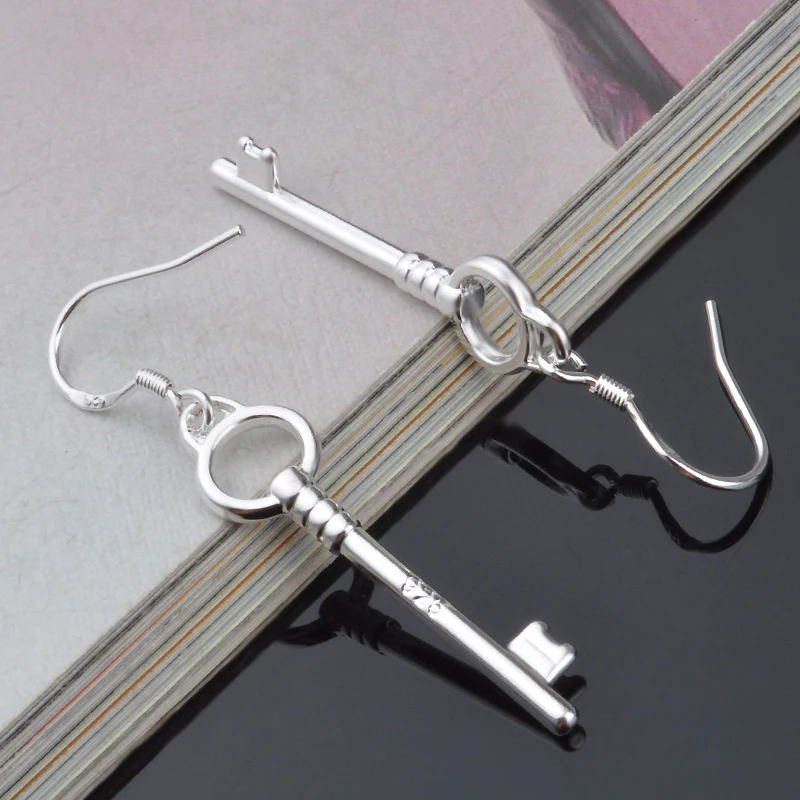 Серьги женские из стерлингового серебра 925, корейская версия, с замком в виде сердца, подарок женской ювелирных изделий, модель er-265.