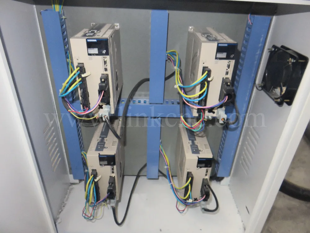 Известный бренд экономически эффективный гравер машина с ЧПУ/ЧПУ маршрутизатор