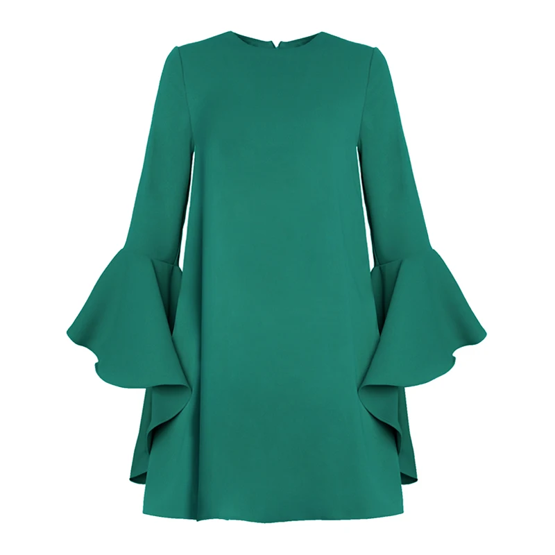 Женское короткое платье с расклешенными рукавами однотонное свободное