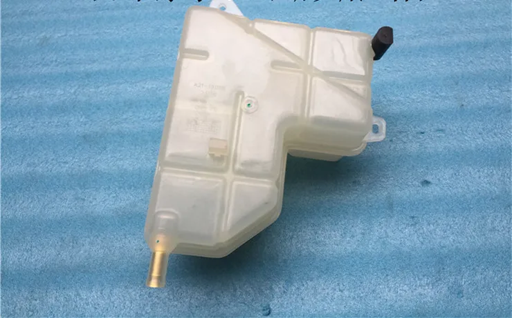 Коробка надувания для CHERY A5 FORA расширительный горшок A21-1311110