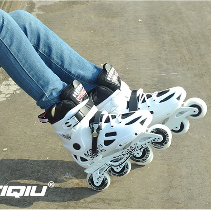 Встроенный Скорость коньки Patine роликовые коньки для обуви FSK слалом Powersliding Quad Коньки Спортивная обувь с роликами хорошего как Seba IA57