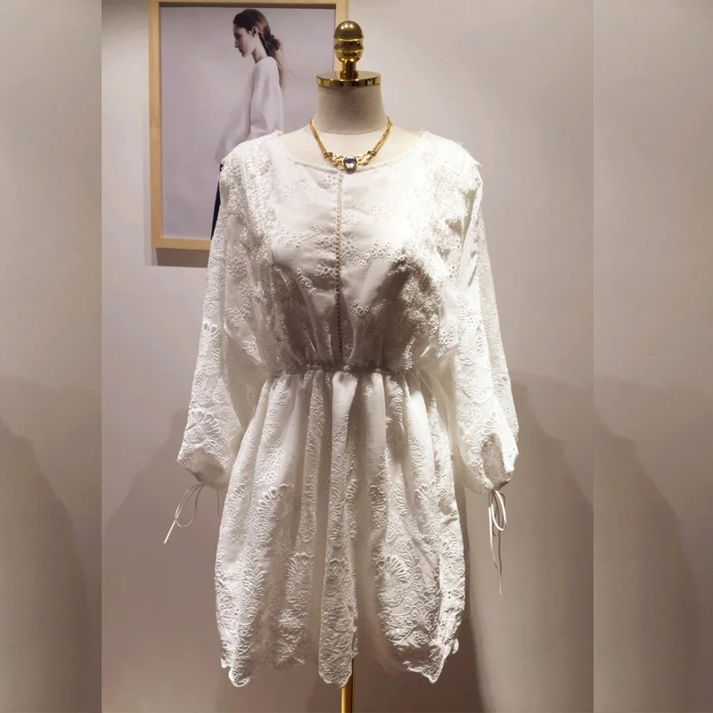 Spring Long Sleeve White Embroidery Lace Mini Dress Backless Cute Mini Lace Short Women Dress - Цвет: 1