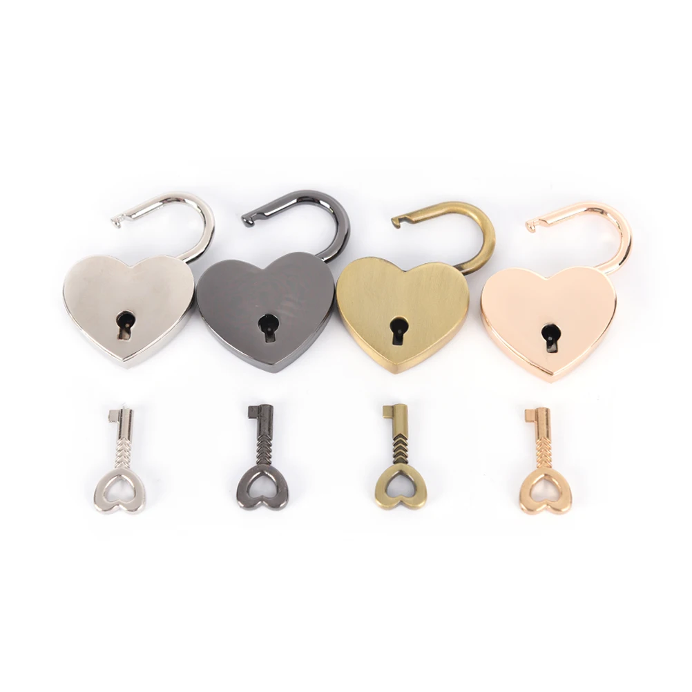 Mini Padlock Small Love Heart Shape Zinc Alloy Suitcase Locker Tiny Luggage Bag Case Lock With Keys |