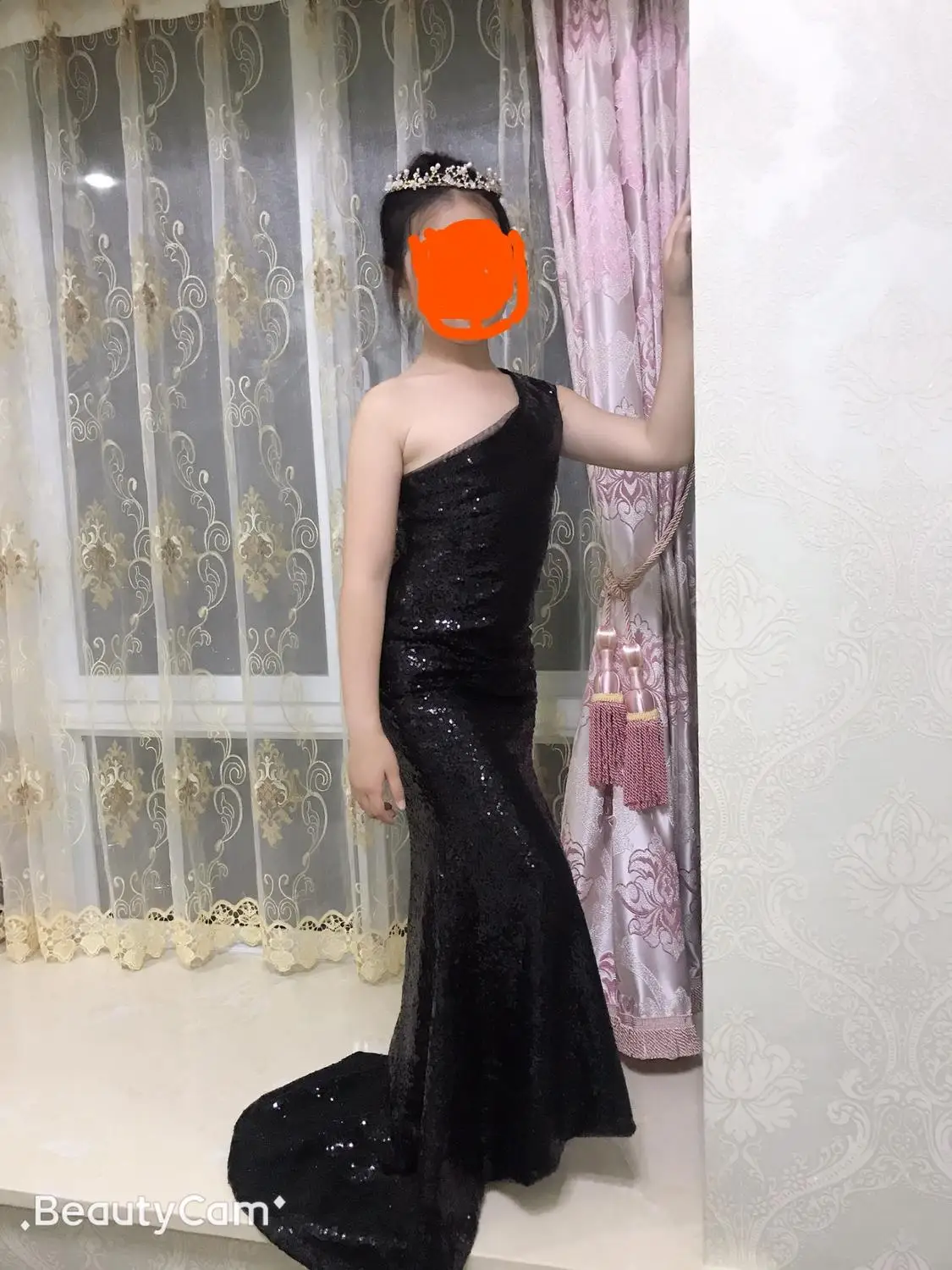 

Children's floor dress